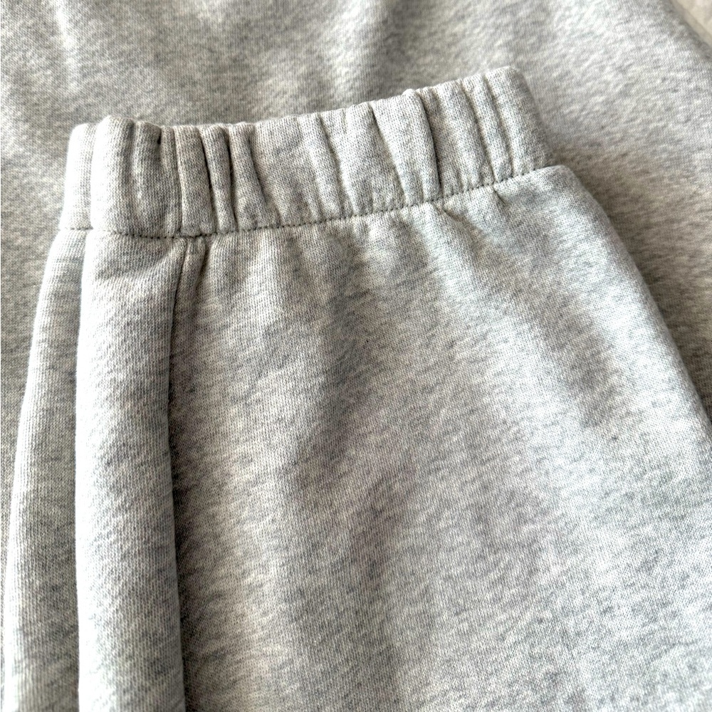 NWOT Universal Thread Cozy Gray Sweatpants - Picture 3 of 6